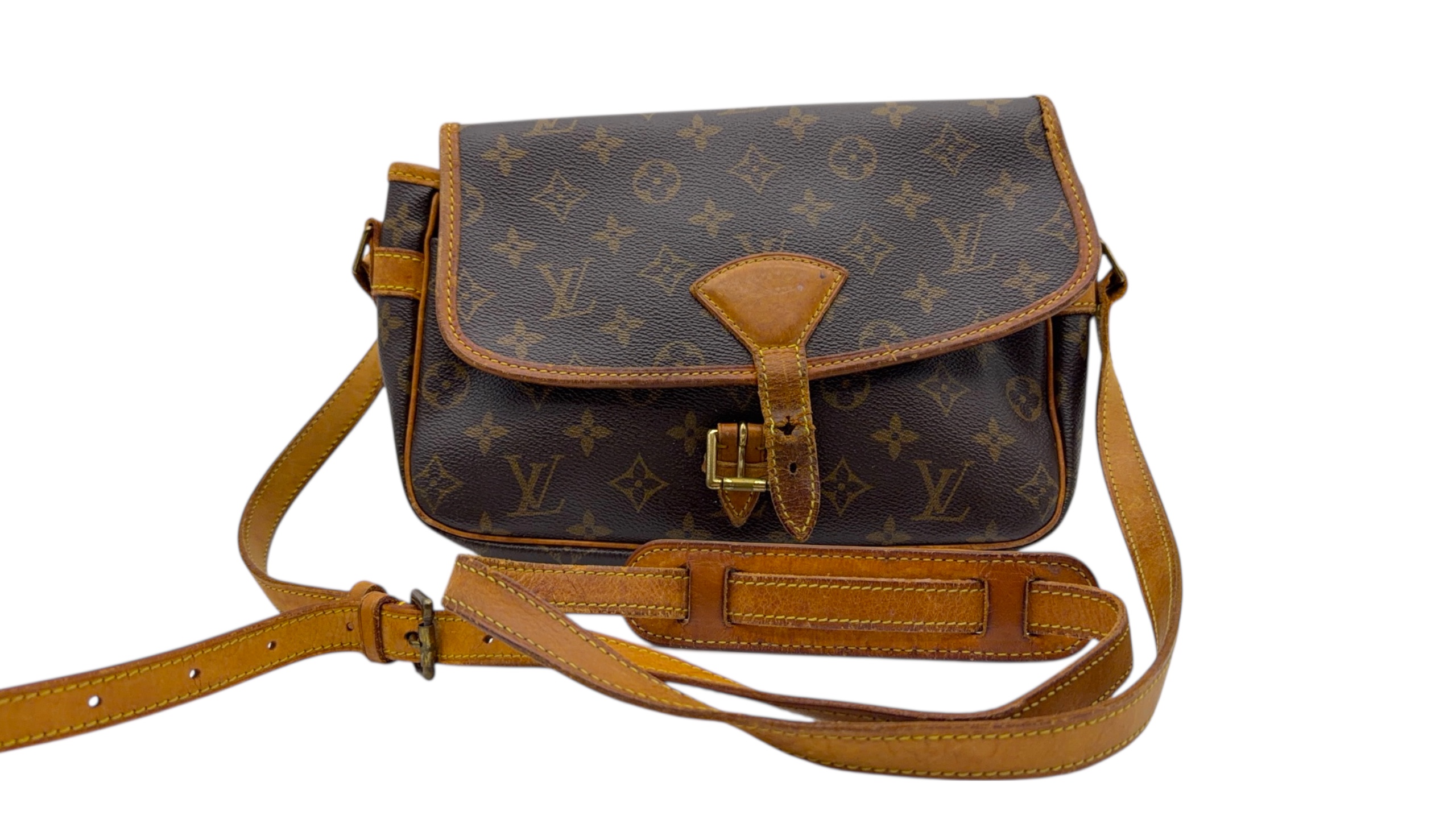 ルイヴィトン　ソローニュの革修理（ヌメ革ベルト、巻き革交換）